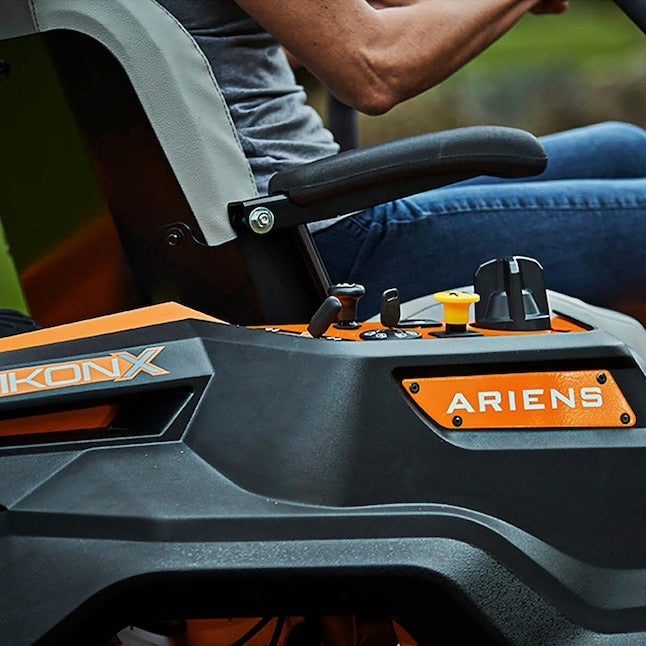 Ariens IKON XD 52" Zero-Turn Mower | 23HP Kawasaki V-Twin | 915267