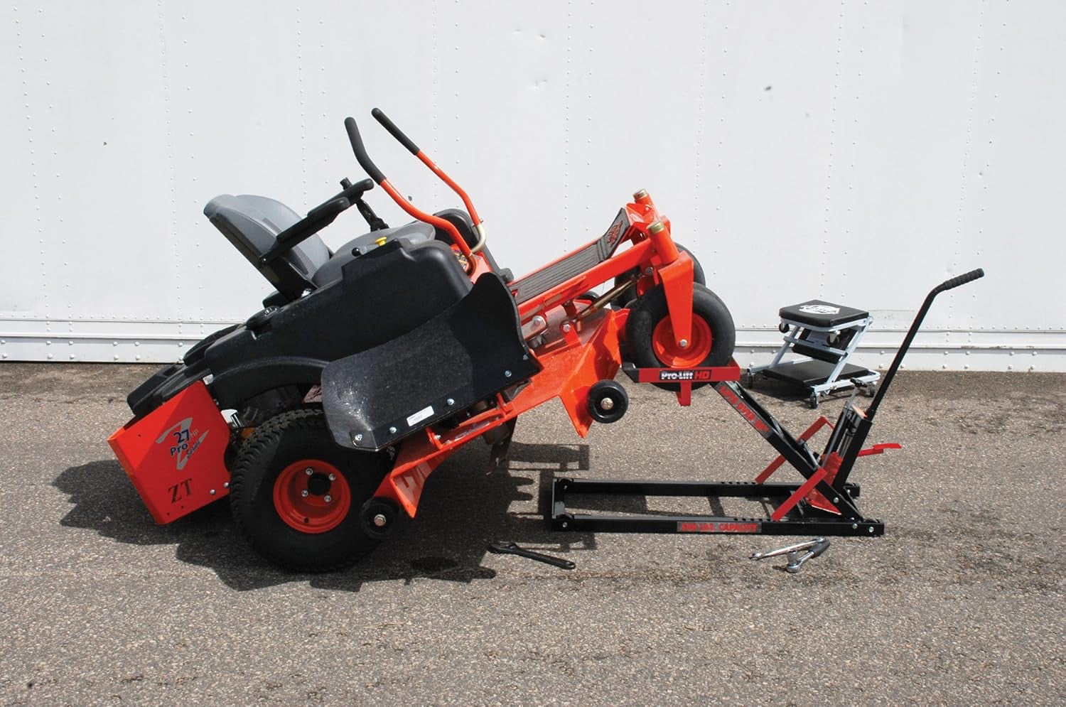 Universal Zero-Turn Mower Lift Jack | 500 lb Capacity | Pro Maintenance