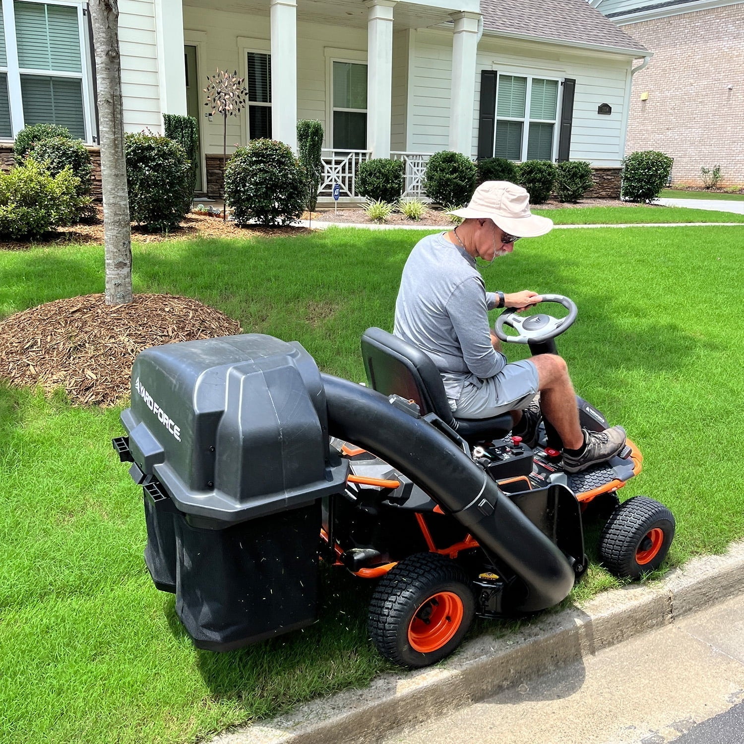 Yard Force 48V Battery-Powered 38" Riding Lawn Mower | Zero Emissions